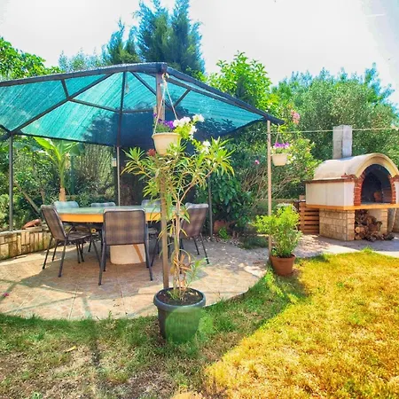 Fuer 7 Personen Ca 80 Qm In Stinjan, Istrien Istrische Riviera Апартаменты