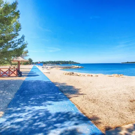 Fuer 7 Personen Ca 80 Qm In Stinjan, Istrien Istrische Riviera Апартаменты